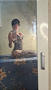 Toda safadinha só pra vcs😊🥵 de PocaHontas2026  6 Imagens