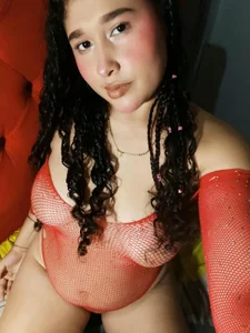 Aisha_Ferrer1 Public Pic 3