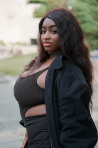 Urban Goddess 🐈‍⬛ od BetsyBennet_  3 snímek