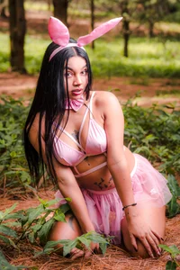 Lynda_Bonnie Easter day 🐰🐇🐣🌷 Pic 9