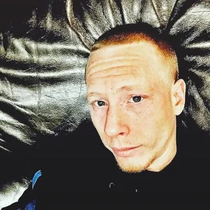 LoveMatures36 Public Immagine  3