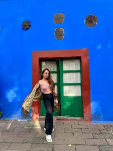 Amarella_のHola soy Ana 🖤の 3枚の写真