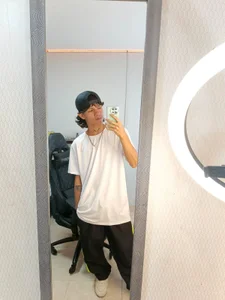 andy_dan18 Public  2টি ছবি