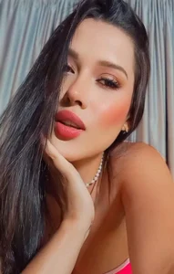 Public od Eva_kingsford  4 snímek