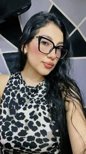 Thalia od cloe_milky  2 snímek