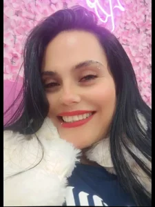 CharlotteCottin 😈🥵💗💦 Immagine  2