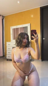 dear_oliviaa_ s Pic 4