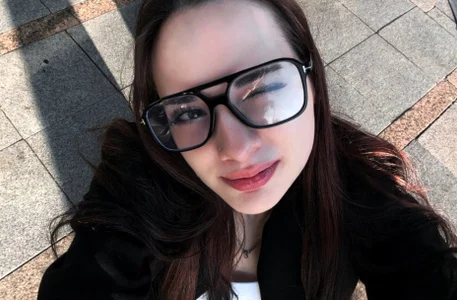 RavenTonic Nice to meet you, I'm Kristina Poză 6