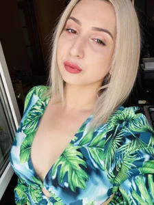 kinky_rebecca Public Pic 2