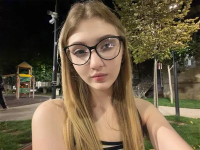 AveryBerkson evening walk รูป 
