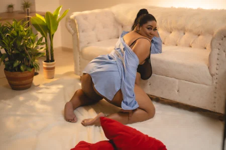 BiancaFollerach sexy at home 💙 사진 3