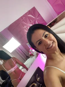 sofia_sexyboobs's photo