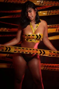 Valentina_rose_x Danger woman Pic 6