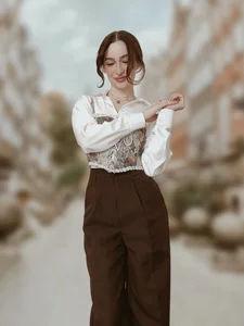 Lady of the city de MarieKarma  7 Imagens