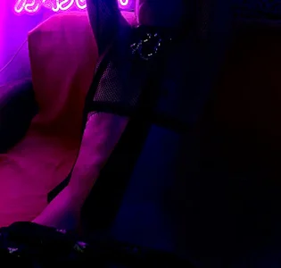 stefannoir4u Rebel Glitch Load Pic 3