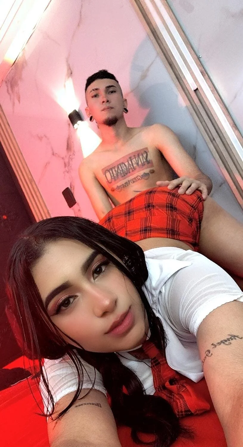 Трендове зображення  3273 Logan_and_Reachel