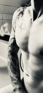 GermanBigDream: Public ( 6 фото)