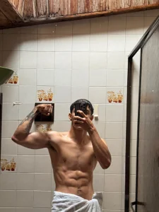 Cristopher23_のVelvet Heatの 5枚の写真