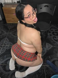 jazmin_blowjobの🤤Colegiala caliente 🔥の 6枚の写真