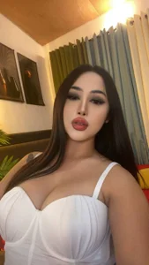 OliviaJones18のPublicの 5枚の写真
