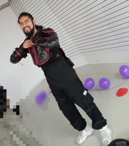 RavenRojo22のPublicの 4枚の写真