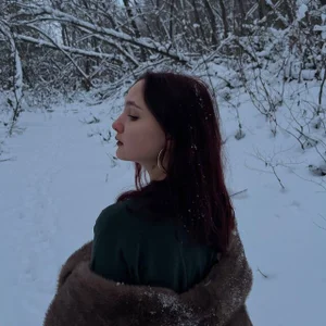 AnnisBenskin Public Pic 2