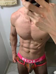 JahsHot Public Pic 2