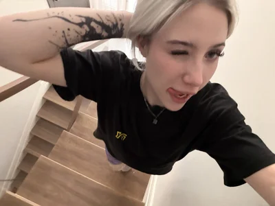 Lynnelsu Public Pic 5