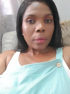 BustyEbonyMilf Public . fénykép