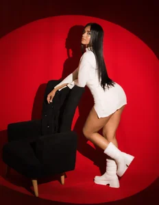 MeganRoseh Wet Dreams Immagine  3