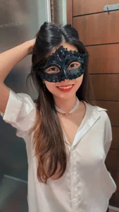 Jessica_HW2133 Pretty, playful, and slightly wicked 😈 - {count, plural, one {תמונה אחת} two {שתי תמונות} many {# תמונות} other {# תמונות}}