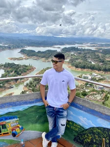 Iamdylan777: Public ( 4 фото)