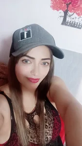 Lady_16 Sexy tetas Pic 4