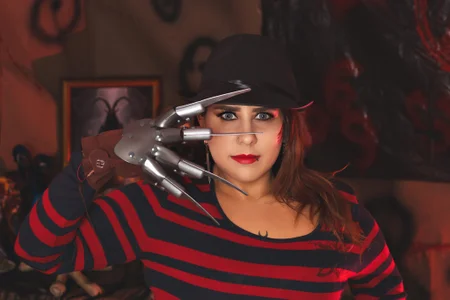 TaraCarsonのhaloweenの 2枚の写真