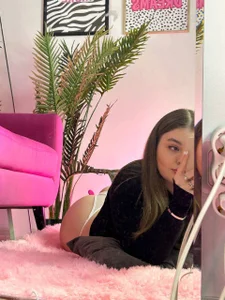 Public de Mia_Pearl  7 Imagens