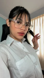 kendall_hernandezGlasses ♥图片