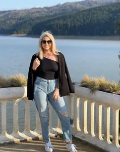 LorenaFire Let's go for a walk Pic 7