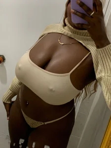 NatyParker part of my body Foto