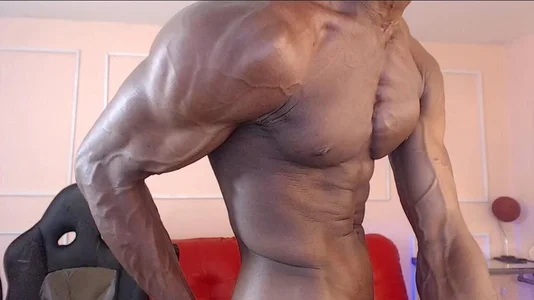 martin_killer muscle flexion Pic