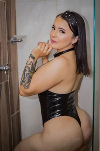 mally_s1 mally Pic 4