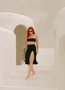 AylinMillerxs Santorini🤍🎯 Pic 4