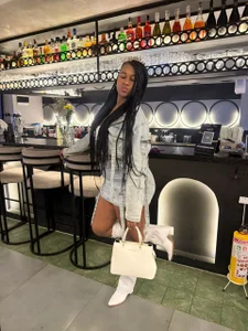 Milan_ebony: My Birthday 💕🎂 ( 3 фото)