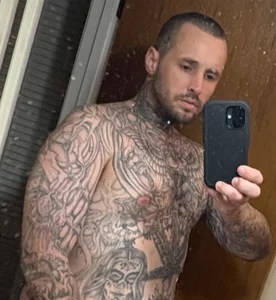 anonymous379222Public图片