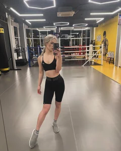 KittenFang: Public ( 7 фото)