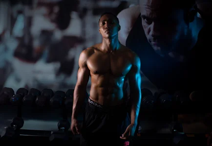 look me de Logan_Varela  8 Imagens