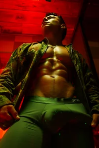 MR_MUSCLE: COLORS ( фото)