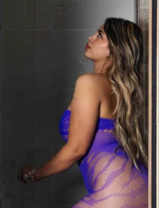 Gabby_prieto Naughty in Purple . fénykép