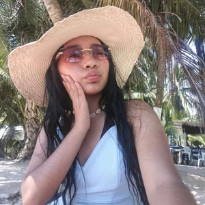 maliha_ec Me in the beach🥰​🤗​ Pic 5