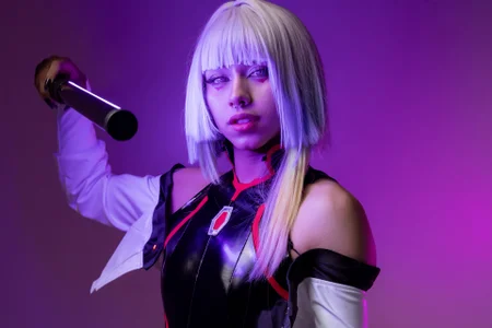 Zdjęcia Raven_Witch_ I'm fast ⚡, lethal 💀… but in your arms 🤲❤️, I shut down 🔥😏:  8