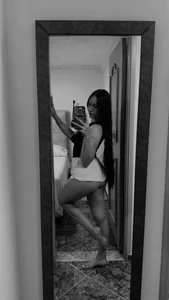 Ruby-conner2 Public Pic 3